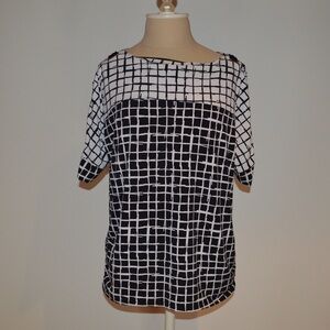 JM Collection Black and White Top